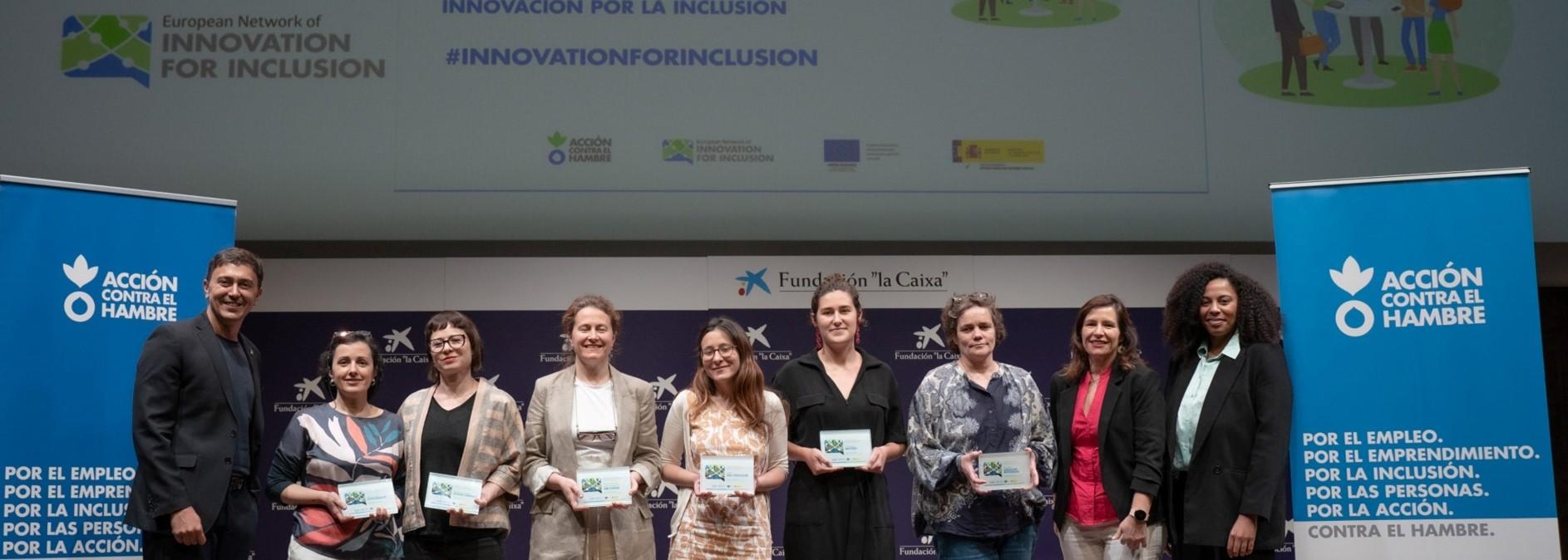 Entrega premios a los ganadores del concurso XI Foro de Empleo y Emprendimiento - Red Europea - Europa y FSE+ - Acción contra el Hambre