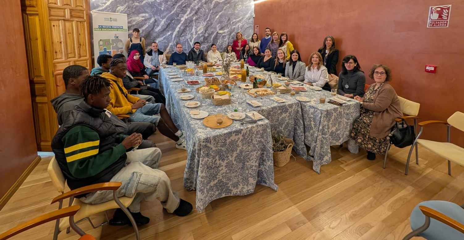 ESP--DesayunoJaen-AccioncontraHambre-InsclusionLaboral-Empleo-Andalucia