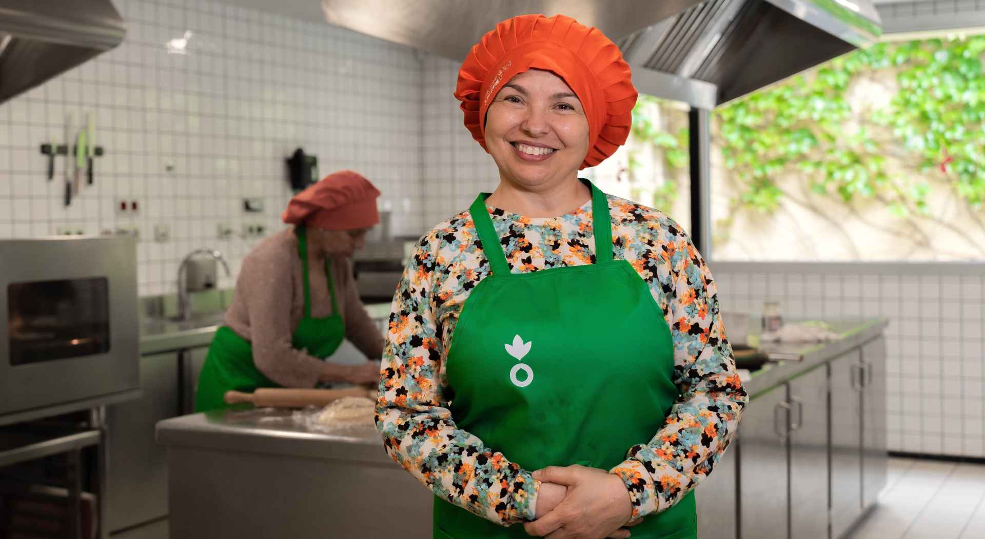 Gisela-Cocina-EncontrarEmpleo-AccionHambre-España-AccionSocial