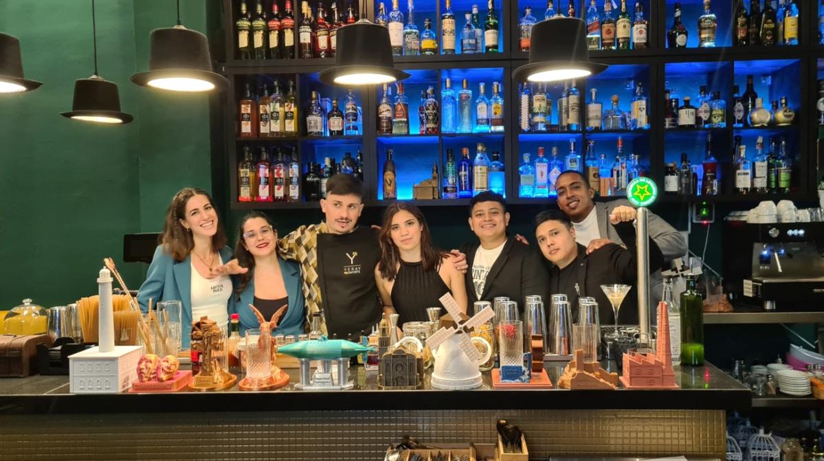 Trabajadores restaurante Conjugoo - Emprendimiento Jóvenes - Historias Acción contra el Hambre