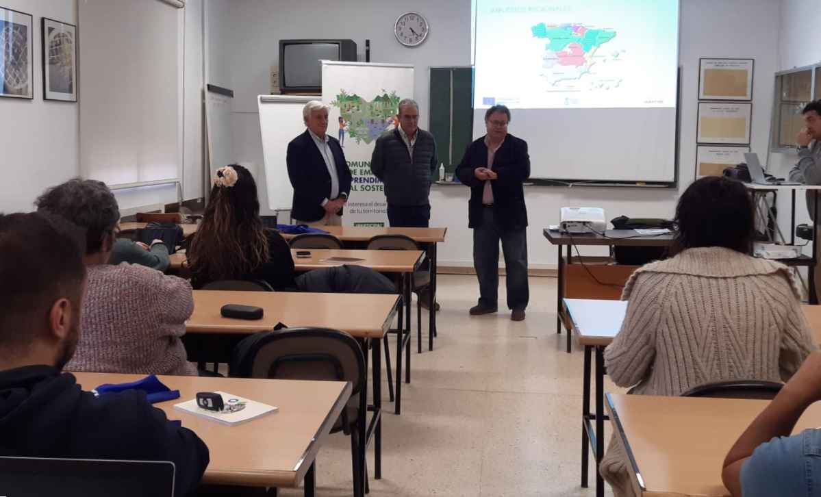 Capacitacion-Presencial-EmprendimientoRural-RECAMDER-AccioncontraHambre-Castilla-LaMancha-Asistentes