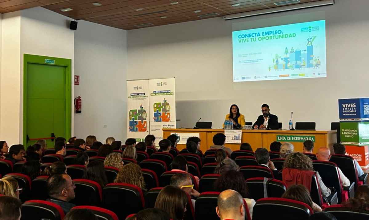 ConectaEmpleo-VivesOportunidad-Plasencia-FeriaEmpleo-Extremadura-Ponencia-2026