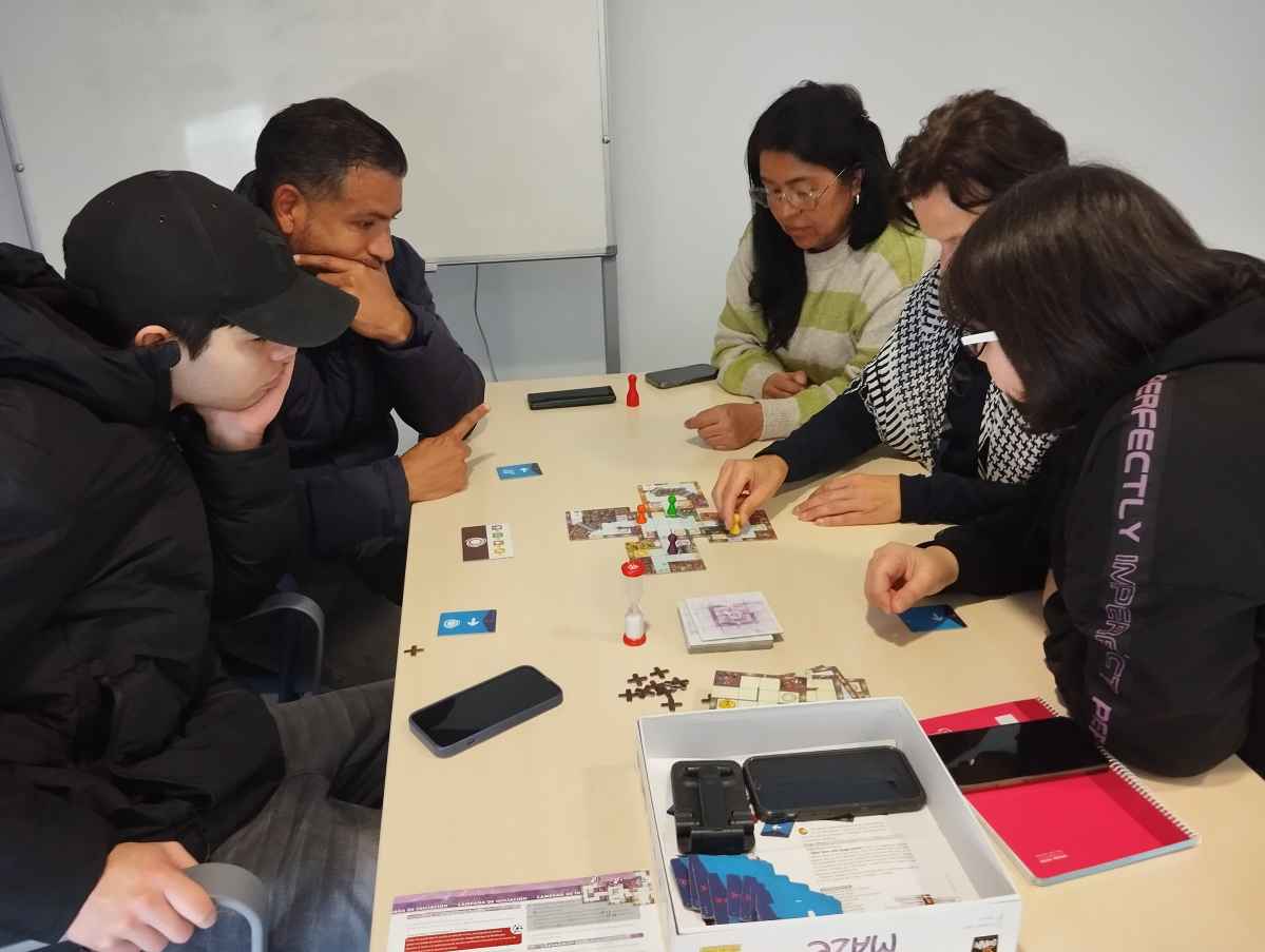 EscuelaEmpleo-Calahorra-LaRioja-España-AccioncontraHambre-JuegosMesa